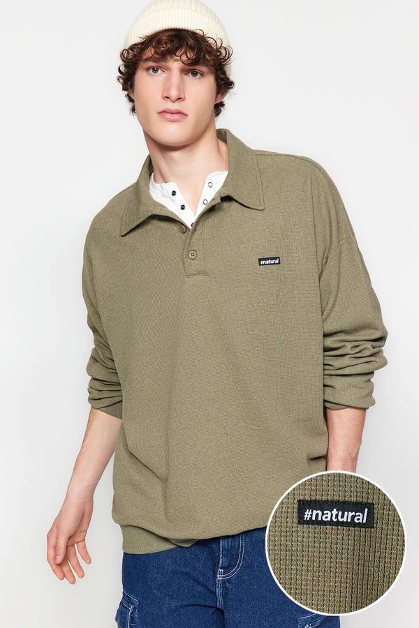 Trendyol Trendyol Light Khaki Men's Oversize/Wide Cut Labeled Textured Cotton Polo Neck Sweatshirt