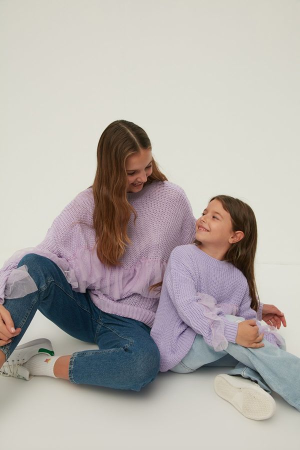 Trendyol Trendyol Lilac Tulle Girls' Knitwear Sweater with Ruffle Detail