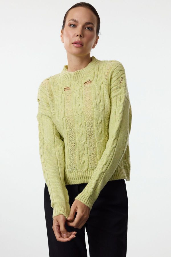 Trendyol Trendyol Lime Soft Texture Crew Neck Knitwear Sweater