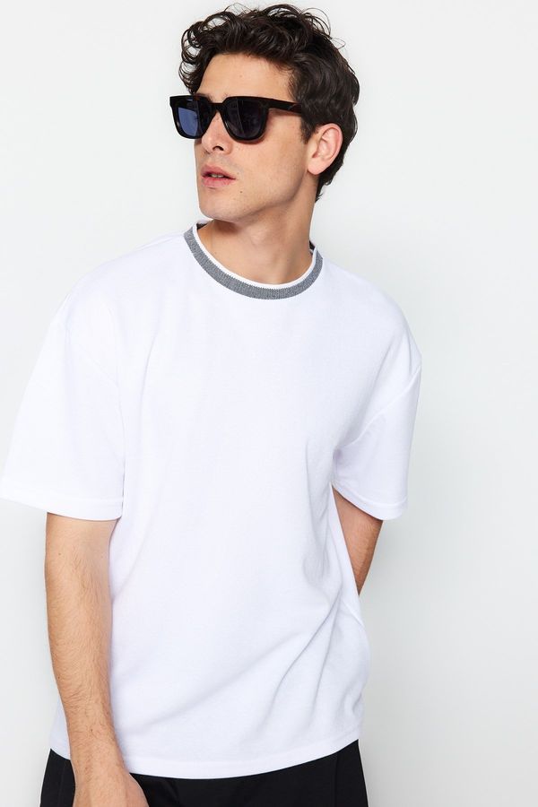 Trendyol Trendyol Limited Edition Basic White Relaxed Knitwear Tape Textured Pique T-Shirt