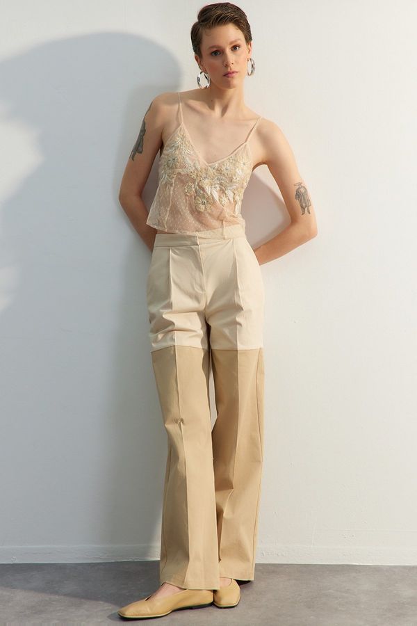 Trendyol Trendyol Limited Edition Beige Wide Leg Woven Trousers