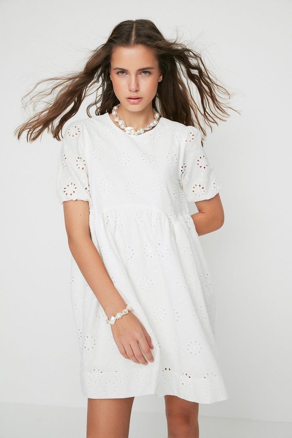 Trendyol Trendyol Limited Edition Ecru Wide Cut Woven Embroidery Mini Woven Dress