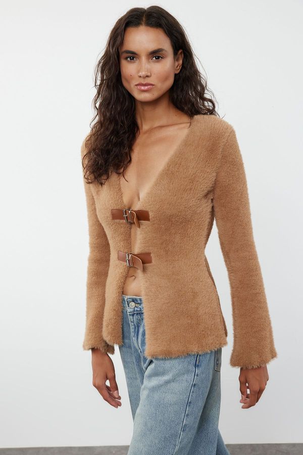 Trendyol Trendyol Mink Closure Furry Knitted Cardigan