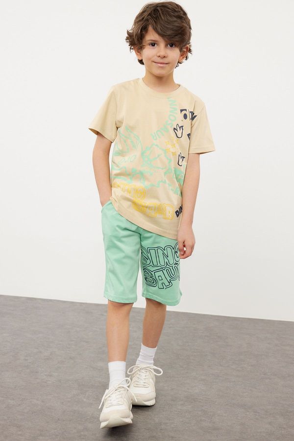 Trendyol Trendyol Mint Boy Slogan Patterned T-shirt Shorts Set Knitted Top-Bottom Set