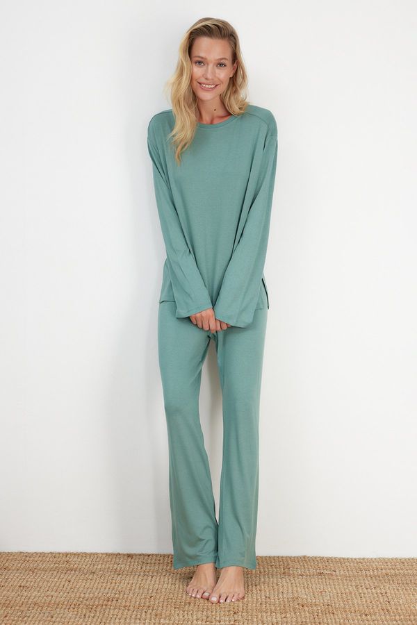 Trendyol Trendyol Mint Cotton Slit Detailed Tshirt-Pants Knitted Pajama Set