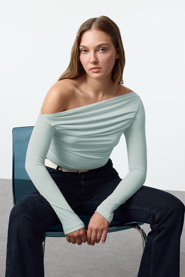 Trendyol Trendyol Mint Gathered/Draped Detailed Fitted/Fits the Body Long Sleeve Flexible Knitted Blouse