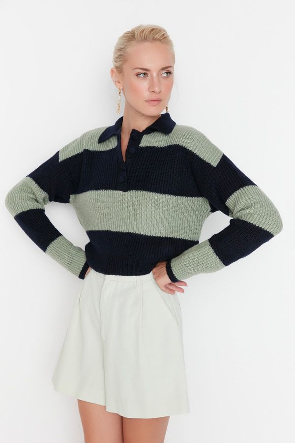 Trendyol Trendyol Navy Blue Crop Soft Textured Color Block Knitwear Sweater