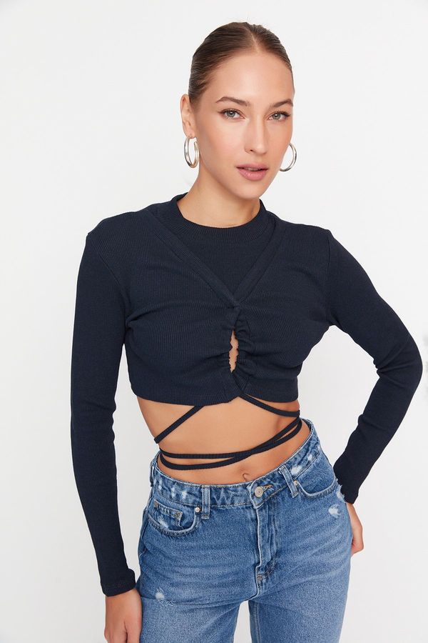 Trendyol Trendyol Navy Blue Lace-Up Detailed Fitted/Skinned Crop Ribbed Stretch Knit Blouse