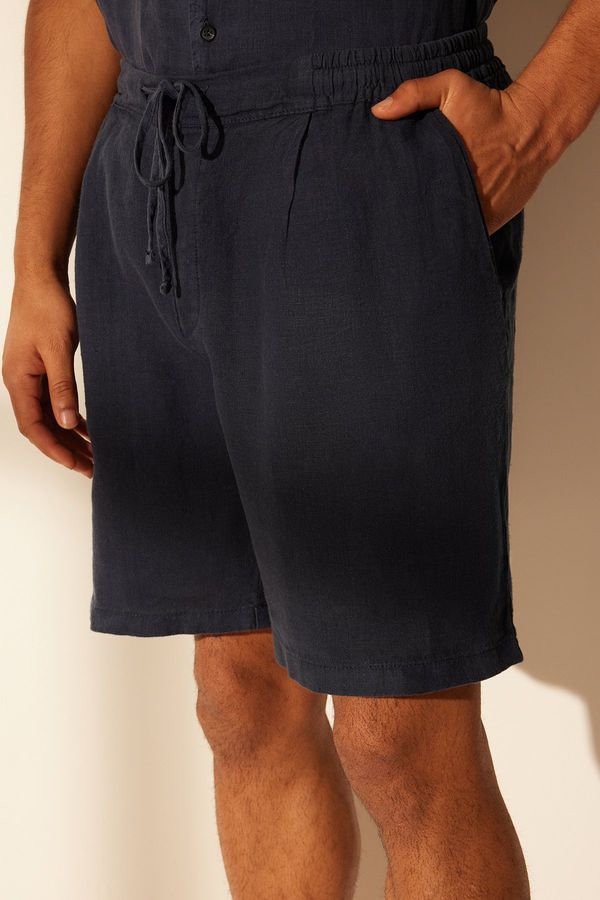 Trendyol Trendyol Navy Blue Limited Edition 100% Linen Regular Fit Elastic Waist Shorts