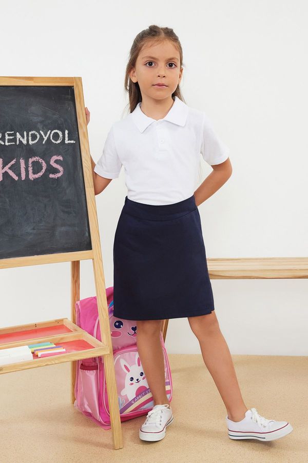 Trendyol Trendyol Navy Blue Regular Plain Knitted Shorts School Skirt