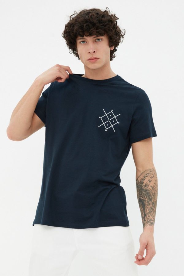 Trendyol Trendyol Navy Blue Regular/Regular Fit Logo Printed 100% Cotton Short Sleeve T-Shirt
