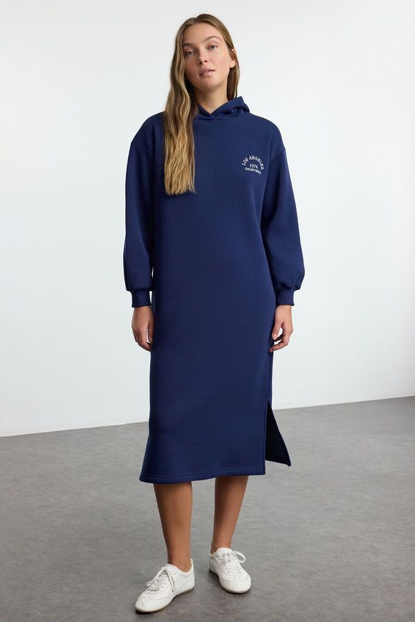 Trendyol Trendyol Navy Blue Slogan Knitted Dress