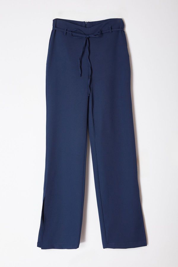 Trendyol Trendyol Navy Blue V Waist Detailed Woven Trousers