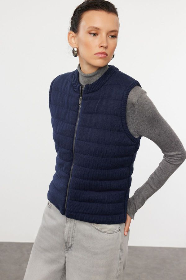 Trendyol Trendyol Navy Blue Zippered Crew Neck Regular Vest