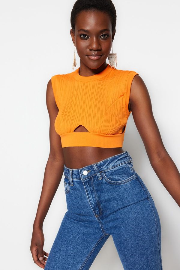 Trendyol Trendyol Orange Crop Knitwear Window/Cut Out Detailed Blouse