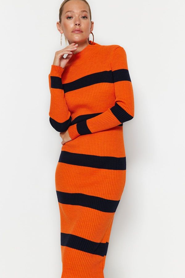 Trendyol Trendyol Orange Midi Knitwear Standing Collar Dress