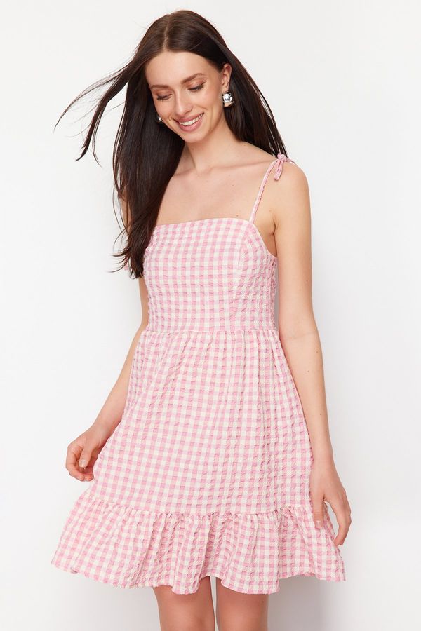 Trendyol Trendyol Pink Checked Straight Cut Ruffle Mini Woven Dress