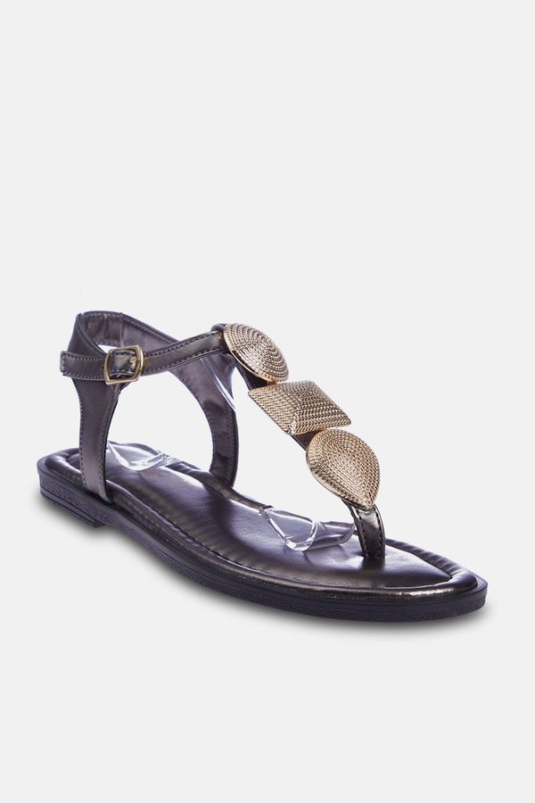 Trendyol Trendyol Platinum Metal Accessory Detailed Flip Flops Women's Sandals