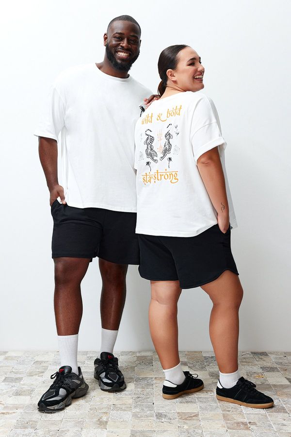 Trendyol Trendyol Plus Size Ecru Unisex Oversize 100% Cotton Oriental Printed Embroidered Couple T-Shirt