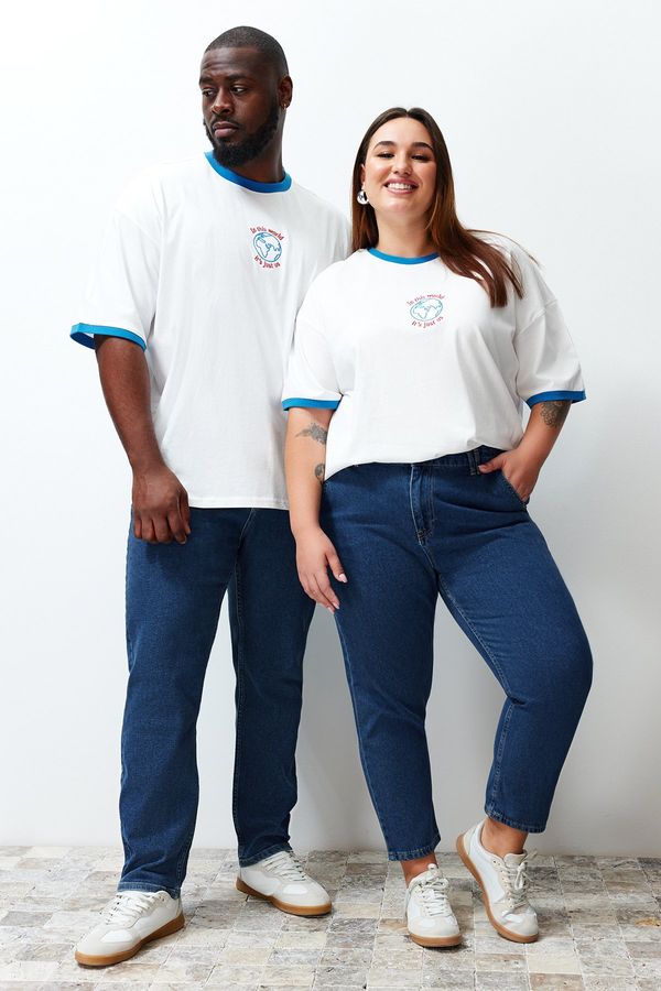 Trendyol Trendyol Plus Size Ecru Unisex Oversize Comfortable 100% Cotton Embroidered Color Block Couple T-Shirt