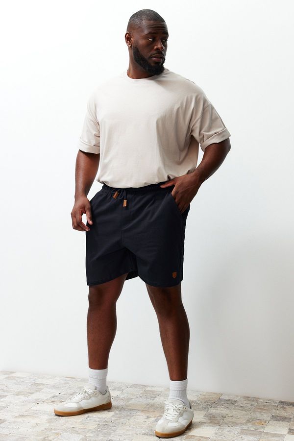 Trendyol Trendyol Plus Size Navy Regular/Regular Fit PU Label Appliqué Shorts