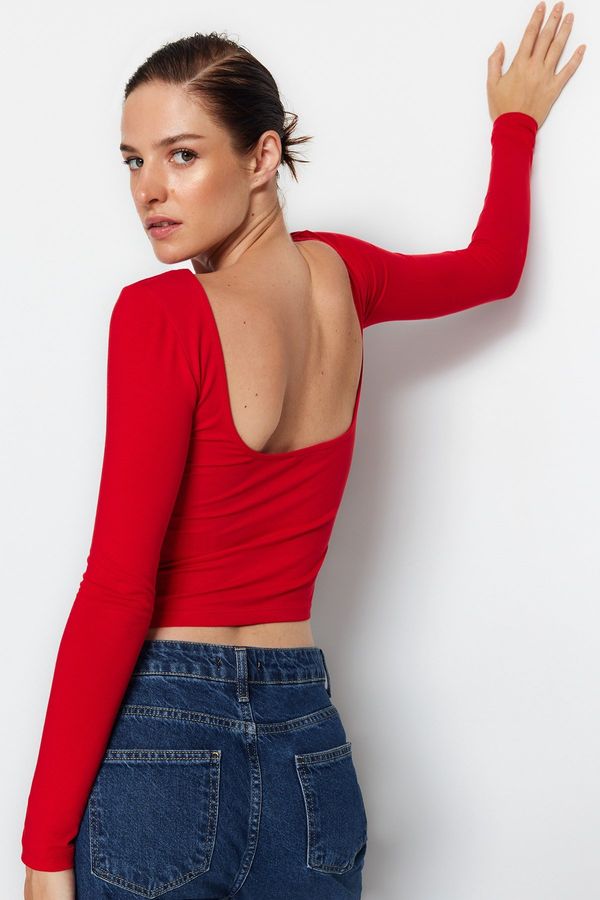 Trendyol Trendyol Red Cotton Stretchy Open Back Fitted/Flexible Blouse