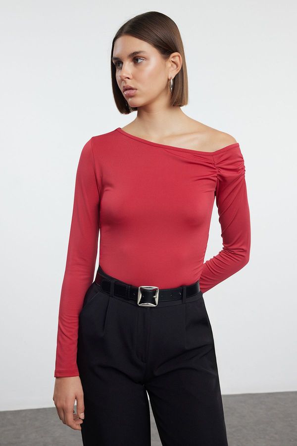 Trendyol Trendyol Red Fitted Asymmetrical Collar Flexible Snap Fastener Knitted Bodysuit
