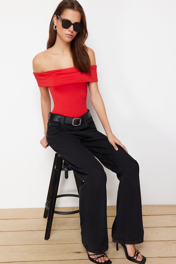 Trendyol Trendyol Red Fitted Stretchy Knitted Bodysuit with Snap Fasteners
