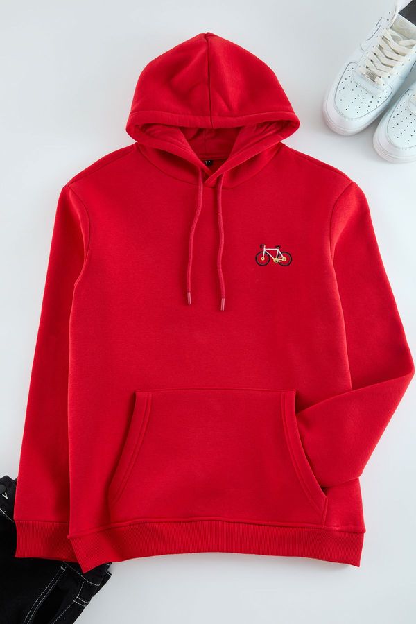 Trendyol Trendyol Red Regular Cut Minimally Embroidered Polar Fleece Inside Cotton Sweatshirt