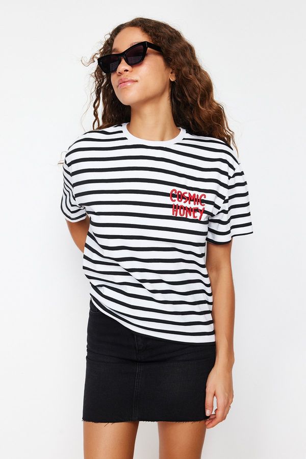 Trendyol Trendyol Red Striped Motto Embroidery Detail Relaxed Knitted T-Shirt
