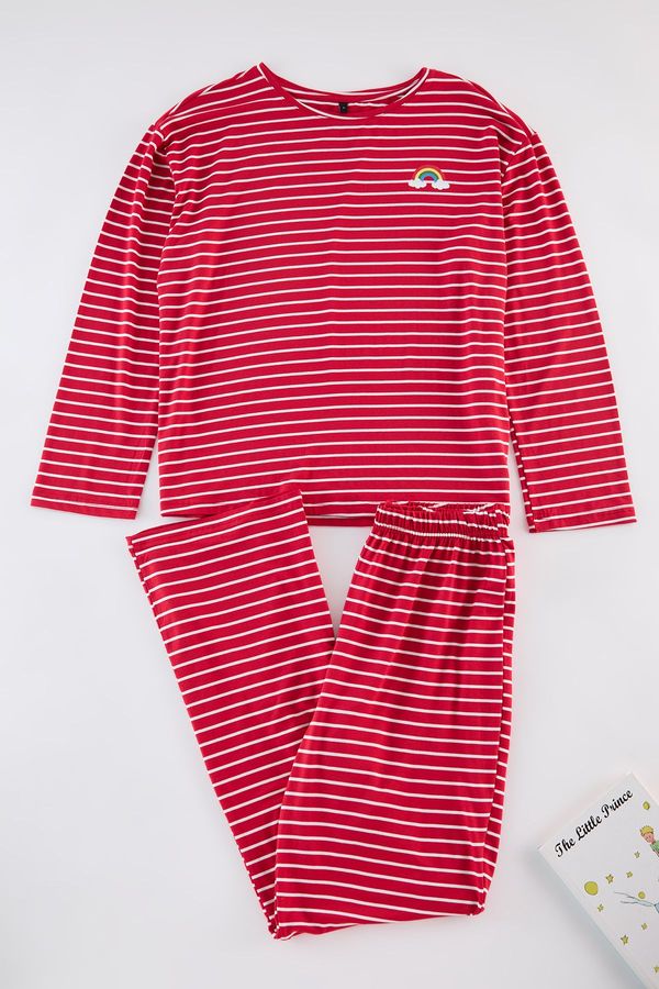 Trendyol Trendyol Red Striped Rainbow Printed Viscose Knitted Pajama Set