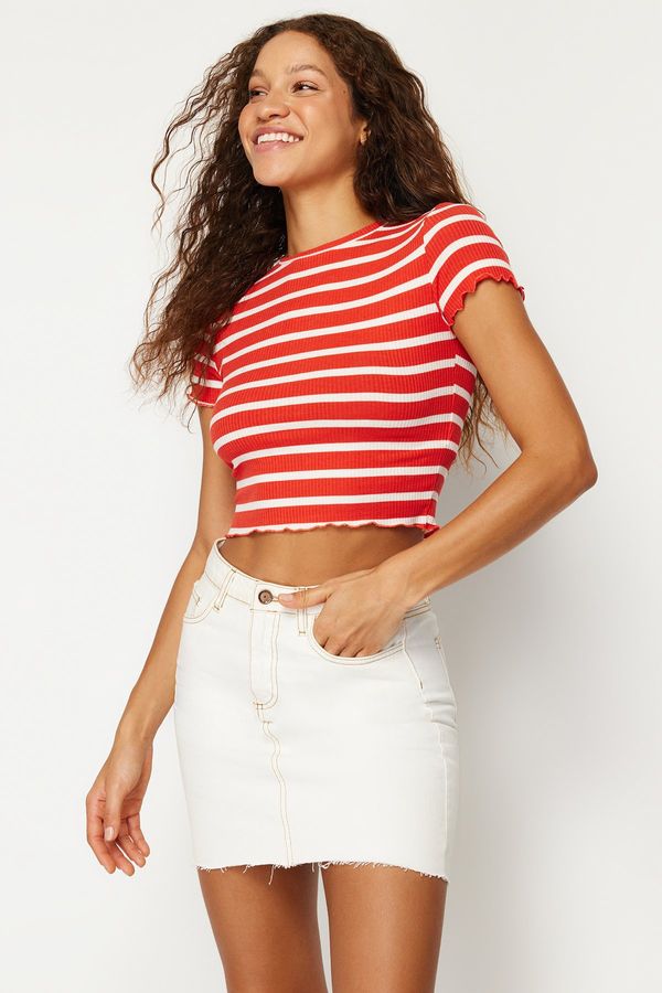 Trendyol Trendyol Red-White Striped Baby Overlock Detail Fitted Crop Knitted Blouse