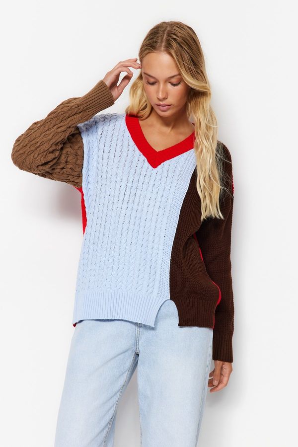 Trendyol Trendyol Red Wide Fit Color Block V Neck Knitwear Sweater