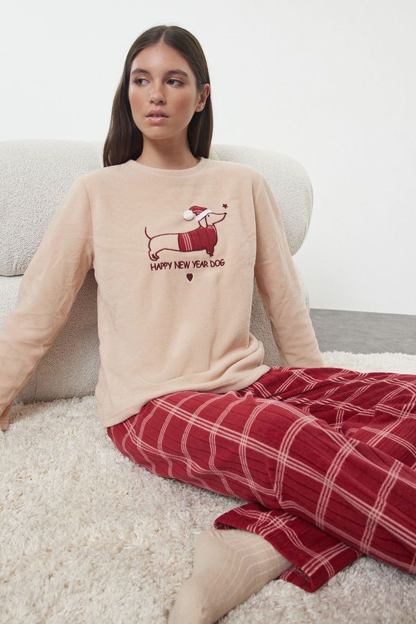 Trendyol Trendyol Salmon Plaid Christmas Themed Polar Fleece Winter Knitted Pajama Set