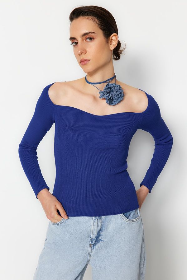 Trendyol Trendyol Saxe Blue Heart Neck Knitwear Sweater