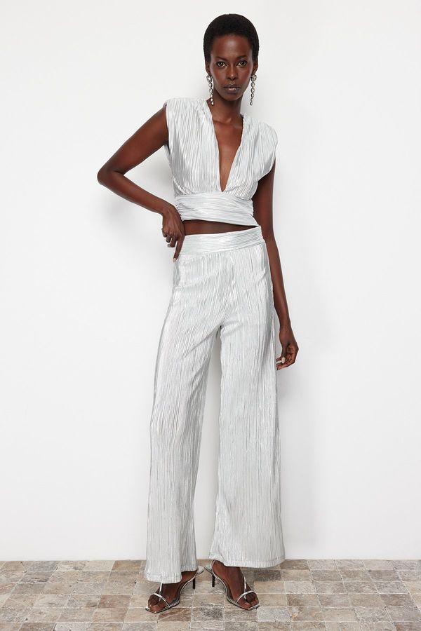 Trendyol Trendyol Silver Wide Leg Pleated Woven Trousers