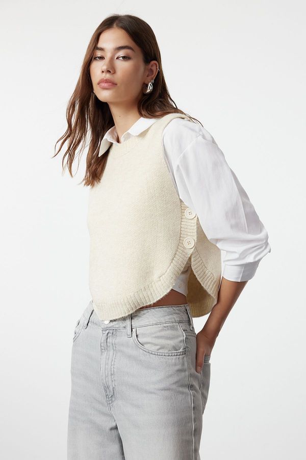 Trendyol Trendyol Stone Buttoned Knitwear Sweater