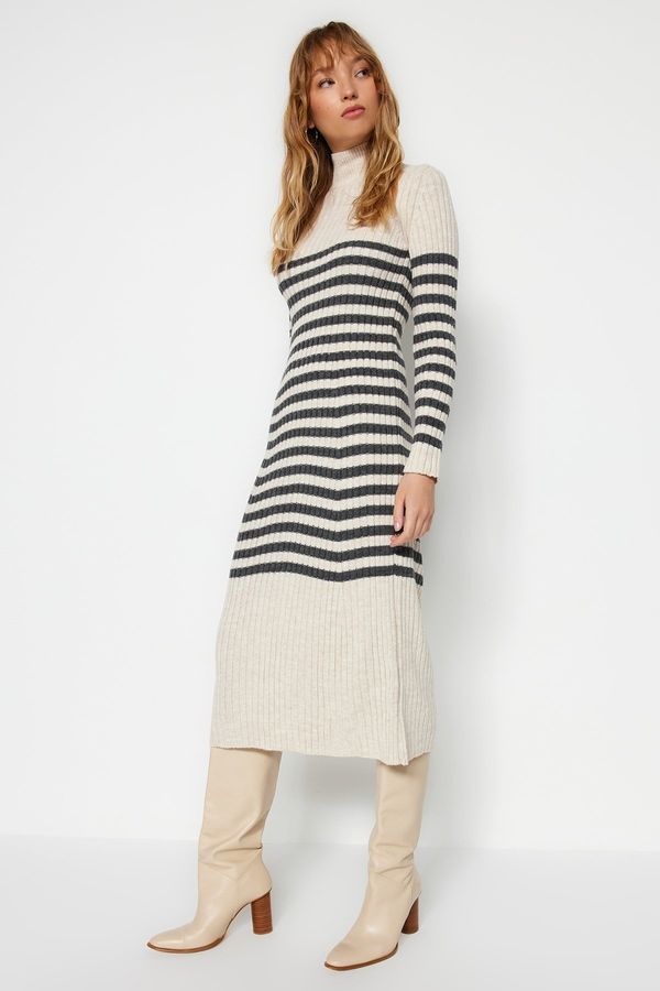 Trendyol Trendyol Stone Maxi Knitwear Striped Dress
