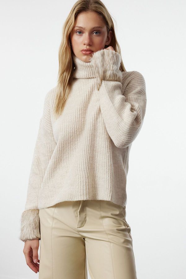 Trendyol Trendyol Stone Soft Textured Sleeve Tip Fur Knitwear Sweater