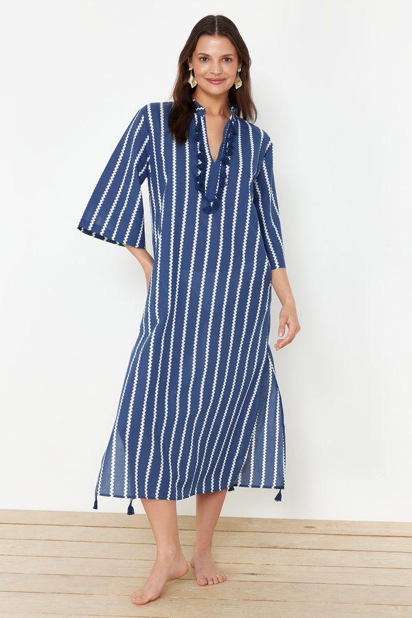 Trendyol Trendyol Striped Maxi Woven Kimono & Kaftan