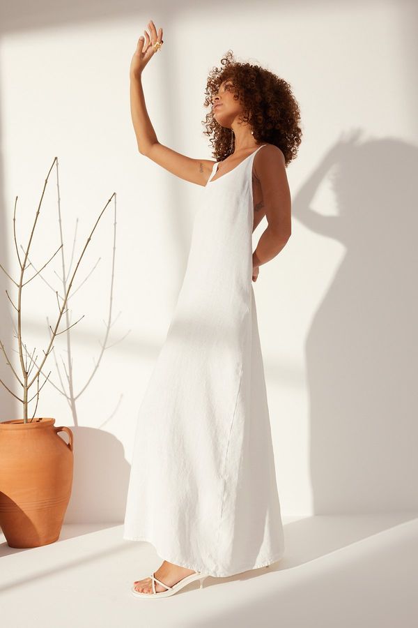 Trendyol Trendyol White 100% Linen Back Detail Maxi Dress