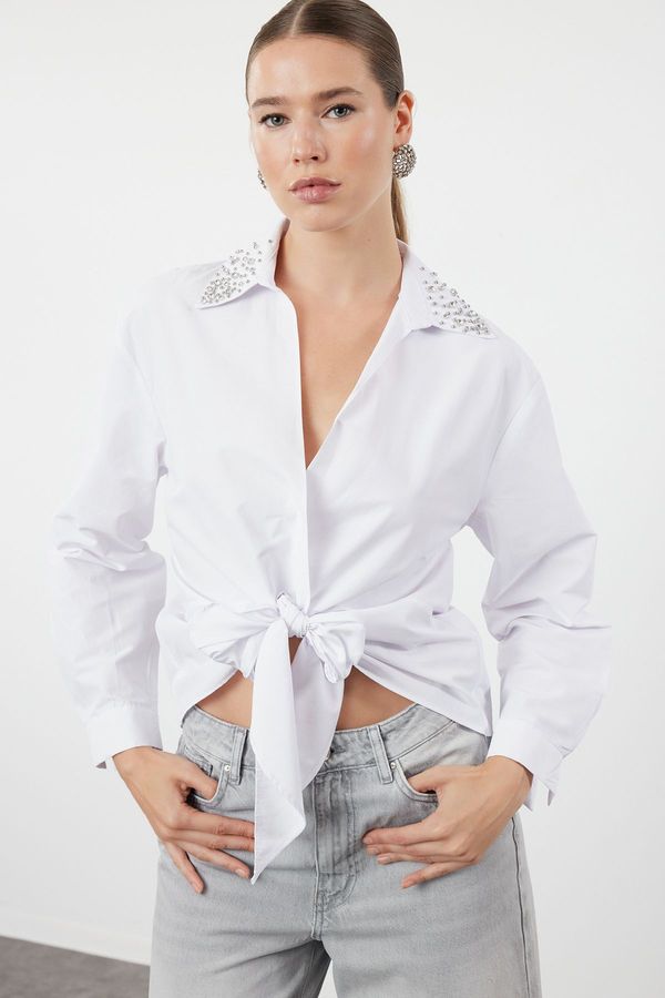Trendyol Trendyol White Collar Poplin Shirt with Stone Accessories