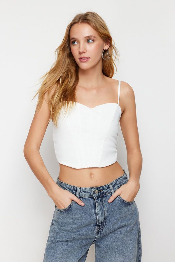 Trendyol Trendyol White Fitted Crop Strap Crepe Knitted Bustier