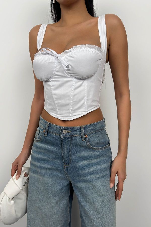 Trendyol Trendyol White Lace Detailed Corseted Poplin Bustier