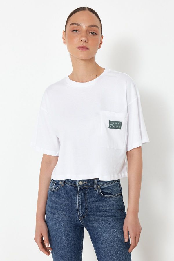 Trendyol Trendyol White More Sustainable 100% Cotton Relaxed Crop Pocket and Printed Knitted T-Shirt
