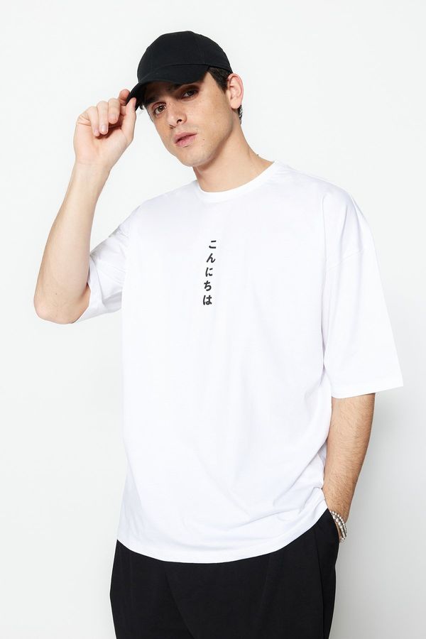Trendyol Trendyol White Oversize/Wide Cut Far East Text Printed Short Sleeve 100% Cotton T-Shirt