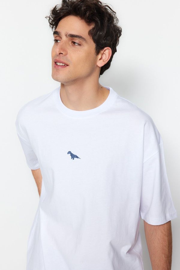 Trendyol Trendyol White Oversize/Wide Cut Short Sleeve Dinosaur Embroidered 100% Cotton T-Shirt