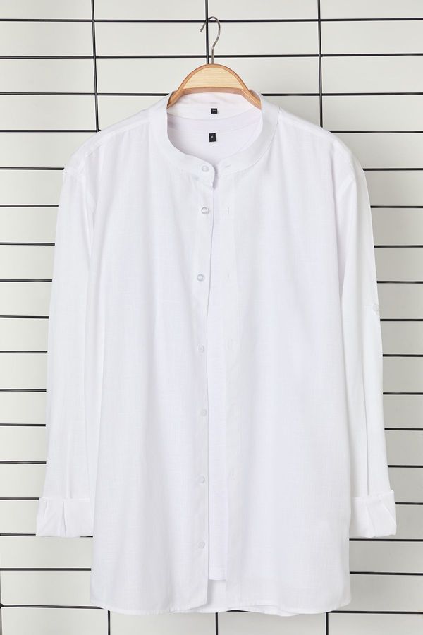 Trendyol Trendyol White Regular Fit Comfortable Mandarin Collar Basic Plus Size Shirt