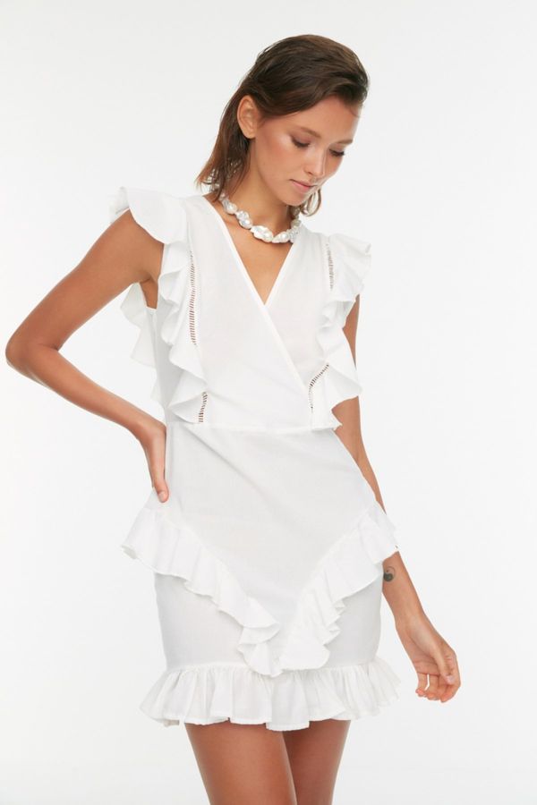 Trendyol Trendyol White Ruffle Detailed Beach Dress