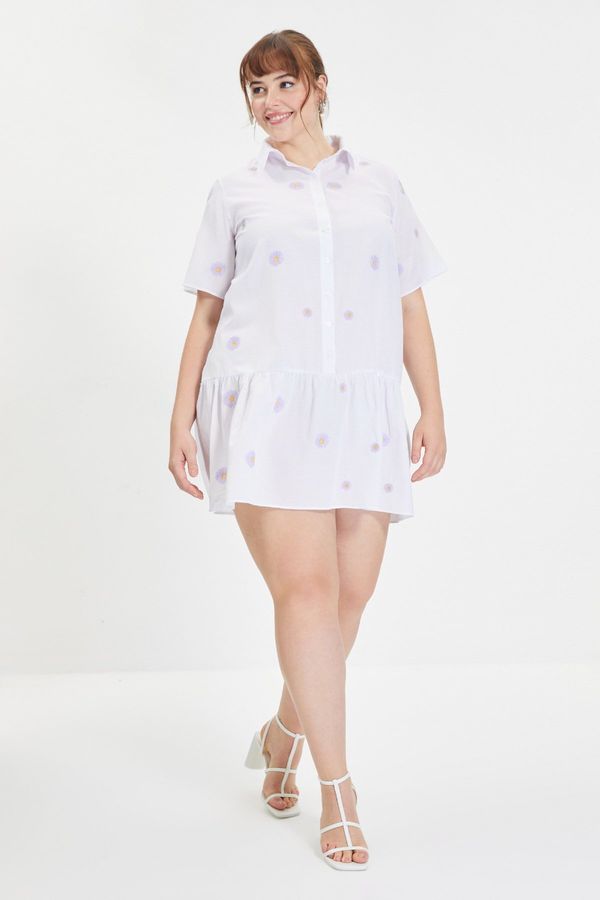 Trendyol Trendyol White Shirt Collar Embroidered Dress